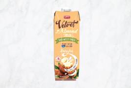 Mart - UFC Velvet Almond Milk 1L